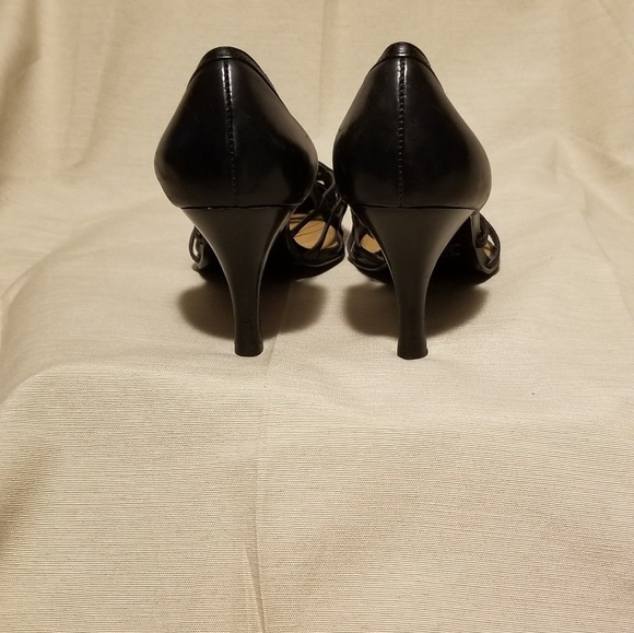 Carlos Santana Mid Heels - Picture 3 of 3